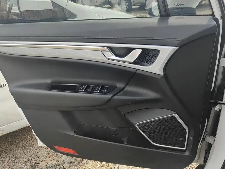 Geely Emgrand GS — миниатюра 7