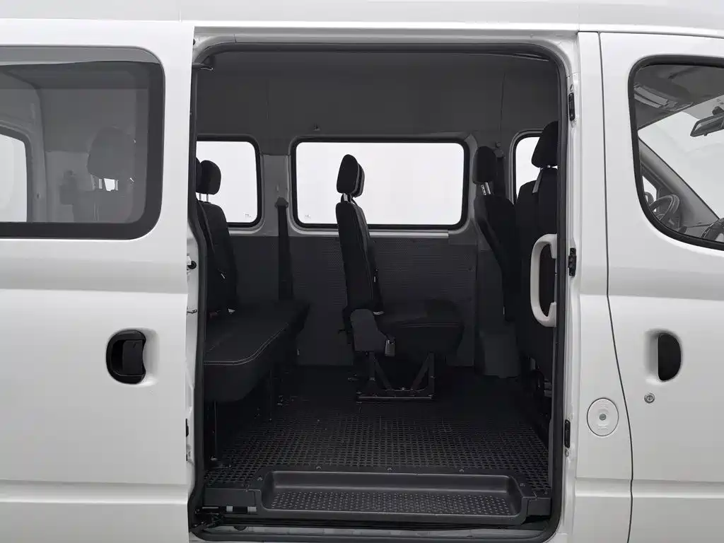 MAXUS V80 — миниатюра 15