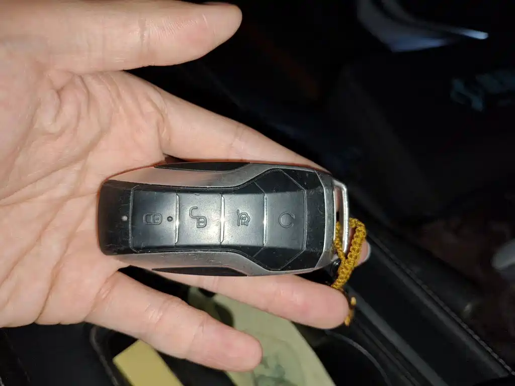 BYD Tang — миниатюра 12