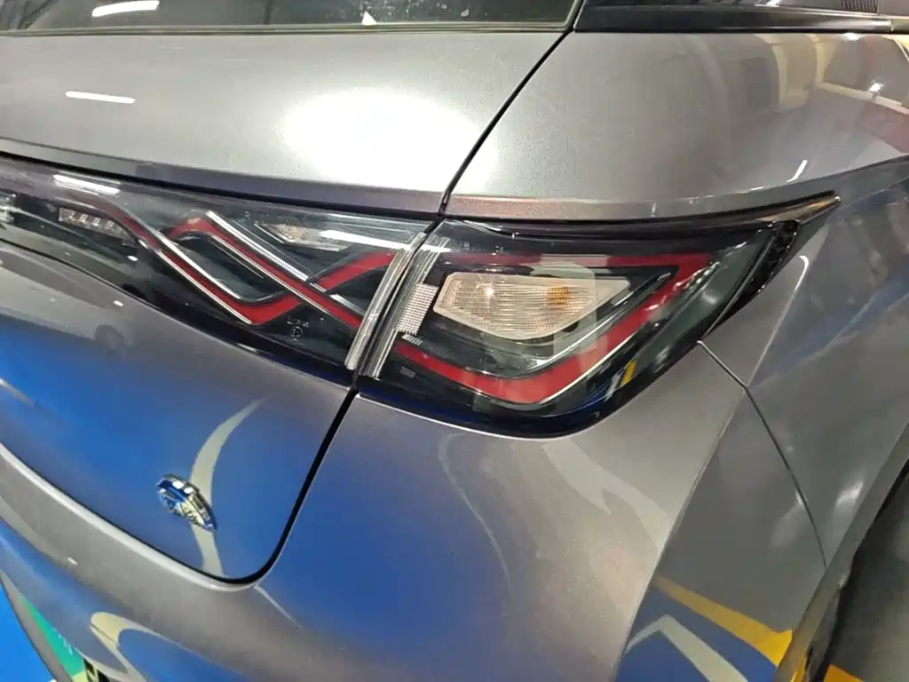 BYD Dolphin — миниатюра 8
