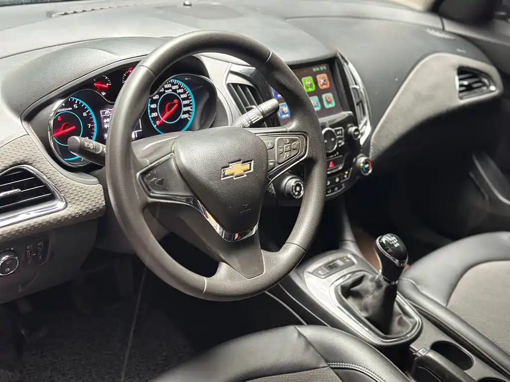 Chevrolet Cruze 2016 1.5L MT Elite