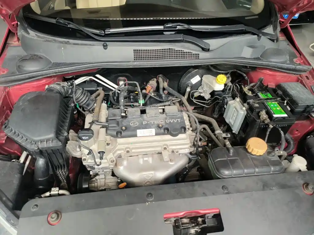 Baojun 310W — миниатюра 20