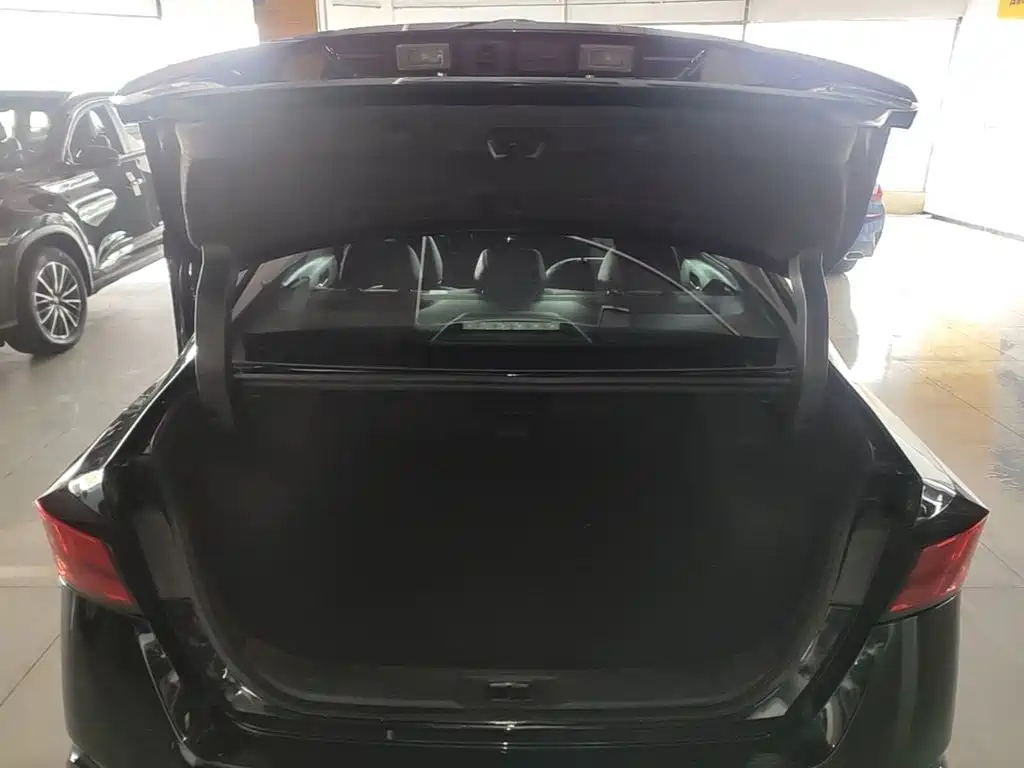 Nissan Teana — миниатюра 19