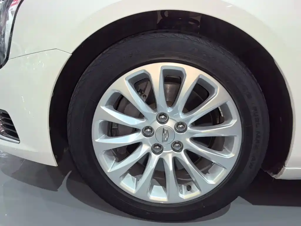 Cadillac XTS — миниатюра 23