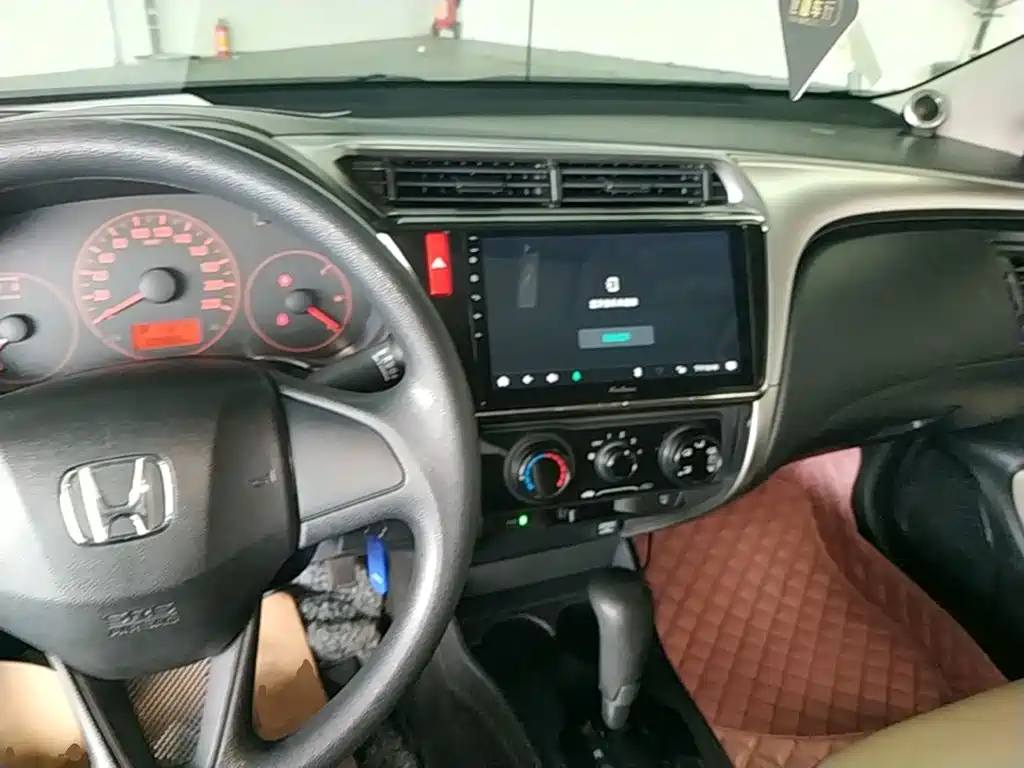 Honda City — миниатюра 10