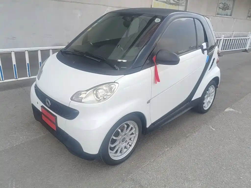 smart Smart Fortwo — миниатюра 2