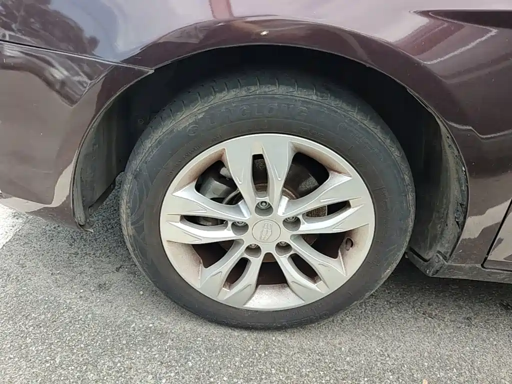 Geely Emgrand — миниатюра 23