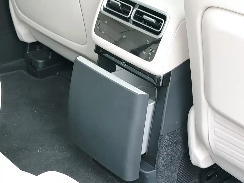 Li Auto Li L7 — миниатюра 12