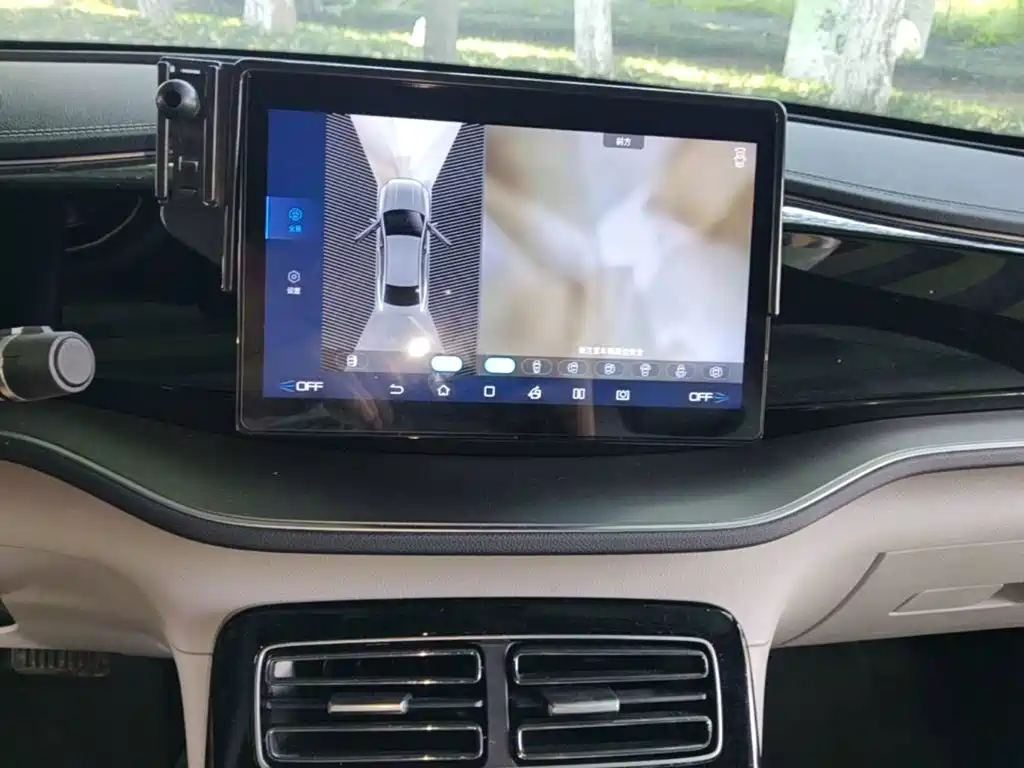 BYD Qin PLUS — миниатюра 13