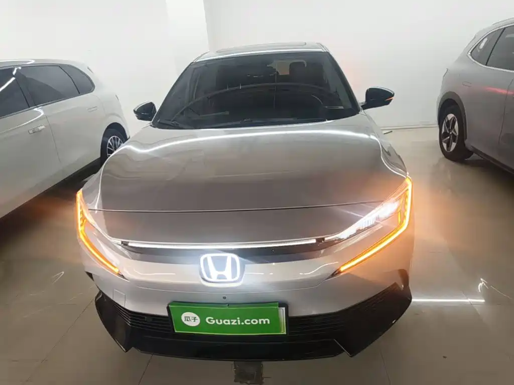Honda e:NP2 — миниатюра 3