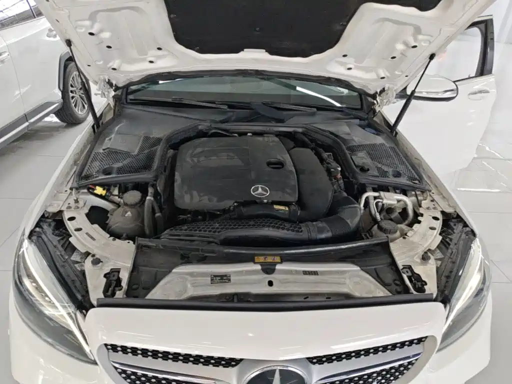 Mercedes-Benz C-Class — миниатюра 20