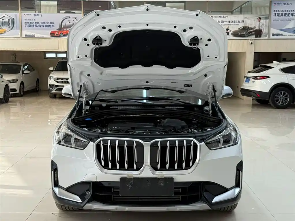 BMW X1 2023 sDrive20Li X