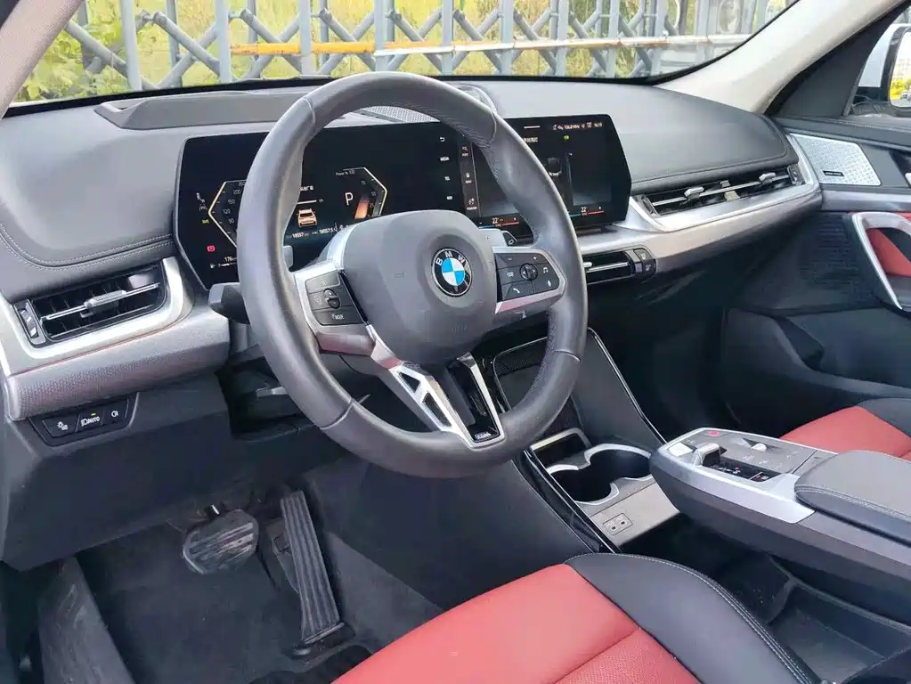 BMW X1 — миниатюра 9