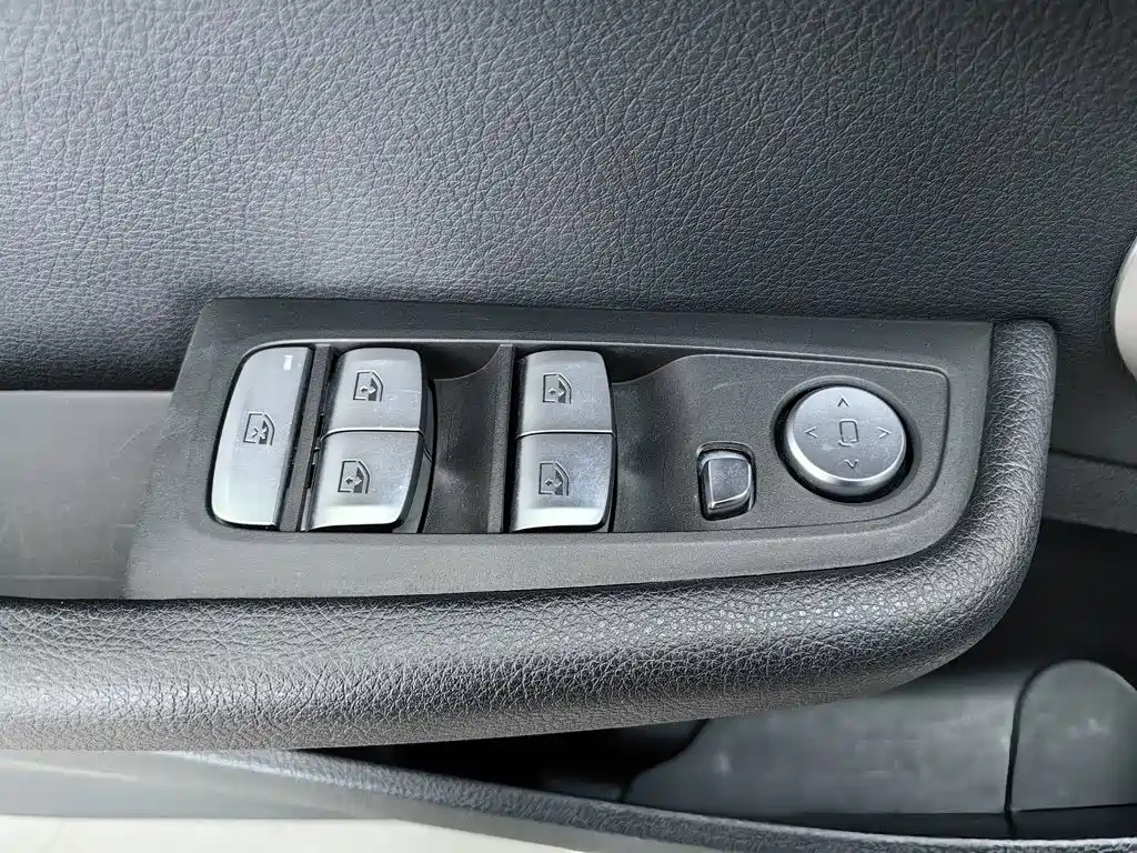 BMW 1 Series — миниатюра 9