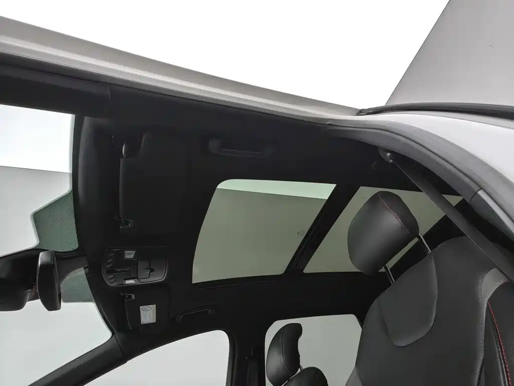 Ford Edge — миниатюра 14