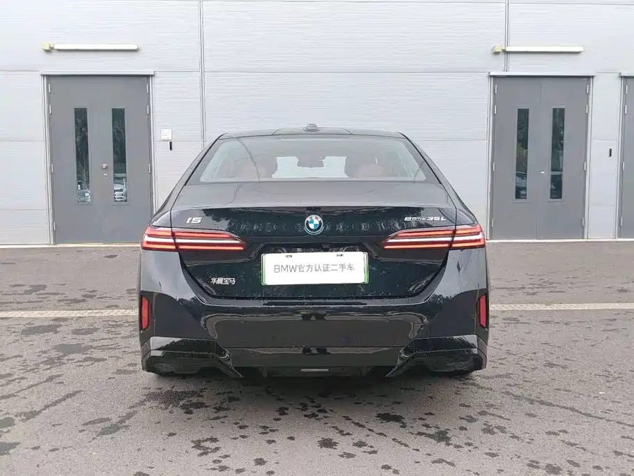 BMW i5 — миниатюра 3