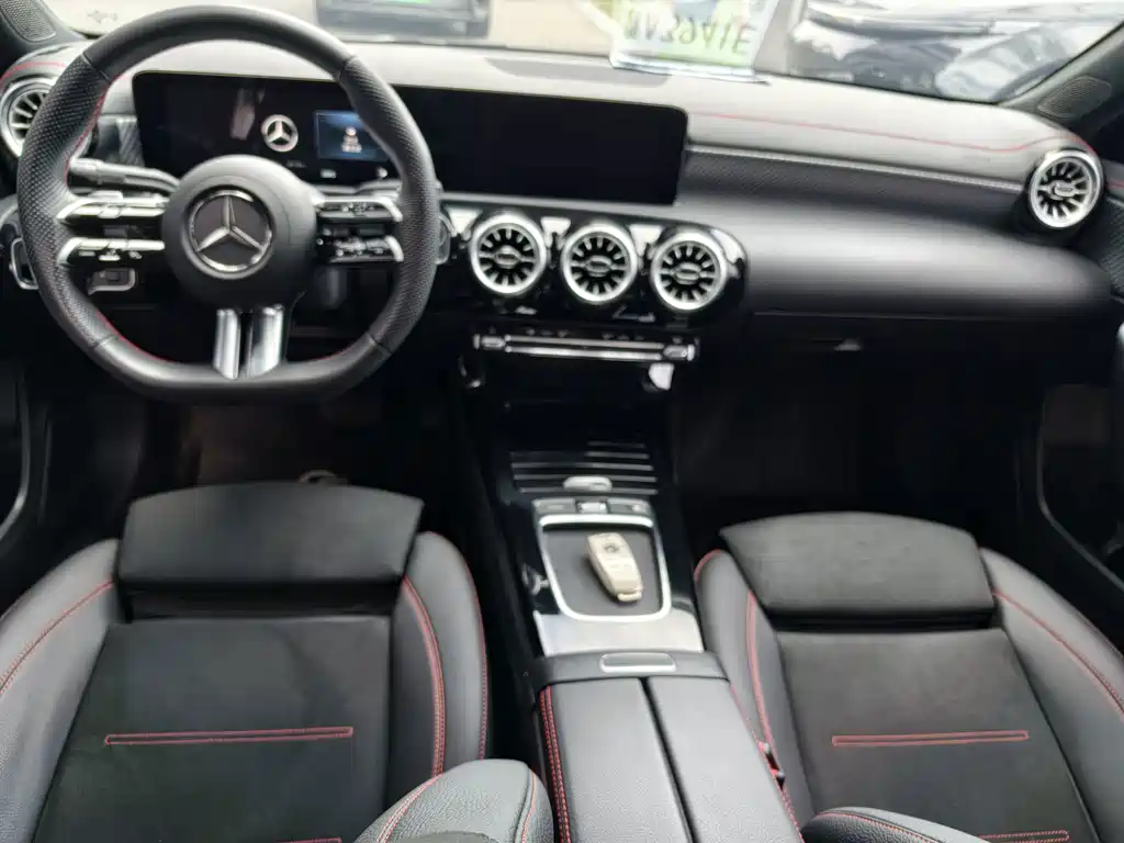 Mercedes-Benz A-Class — миниатюра 15