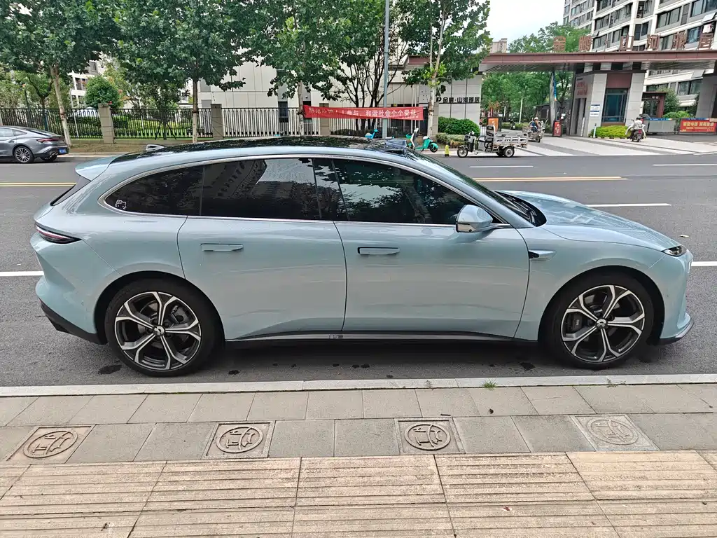 NIO ET5T — миниатюра 12
