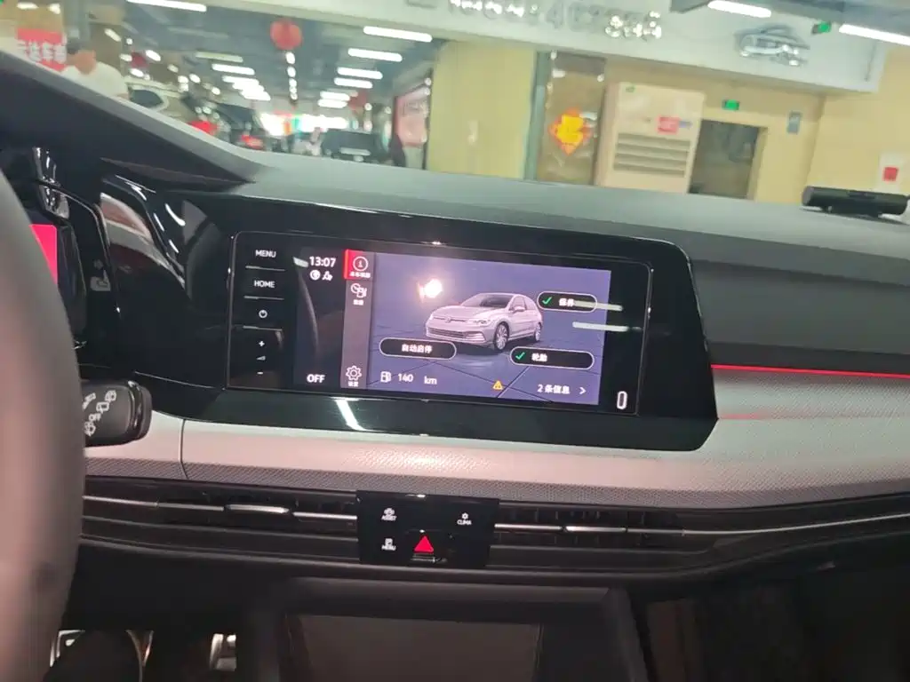Volkswagen Golf — миниатюра 13