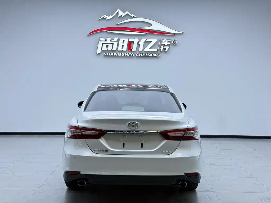 Toyota Camry 2019 2.5G Luxury VI