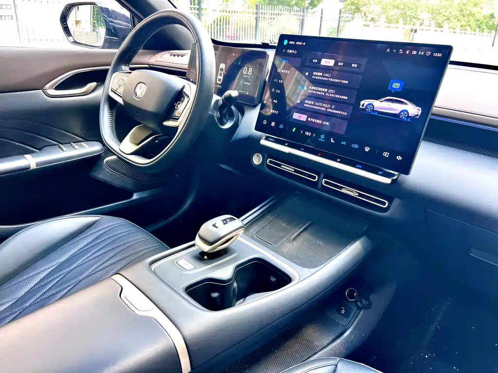 Changan Eado — миниатюра 16