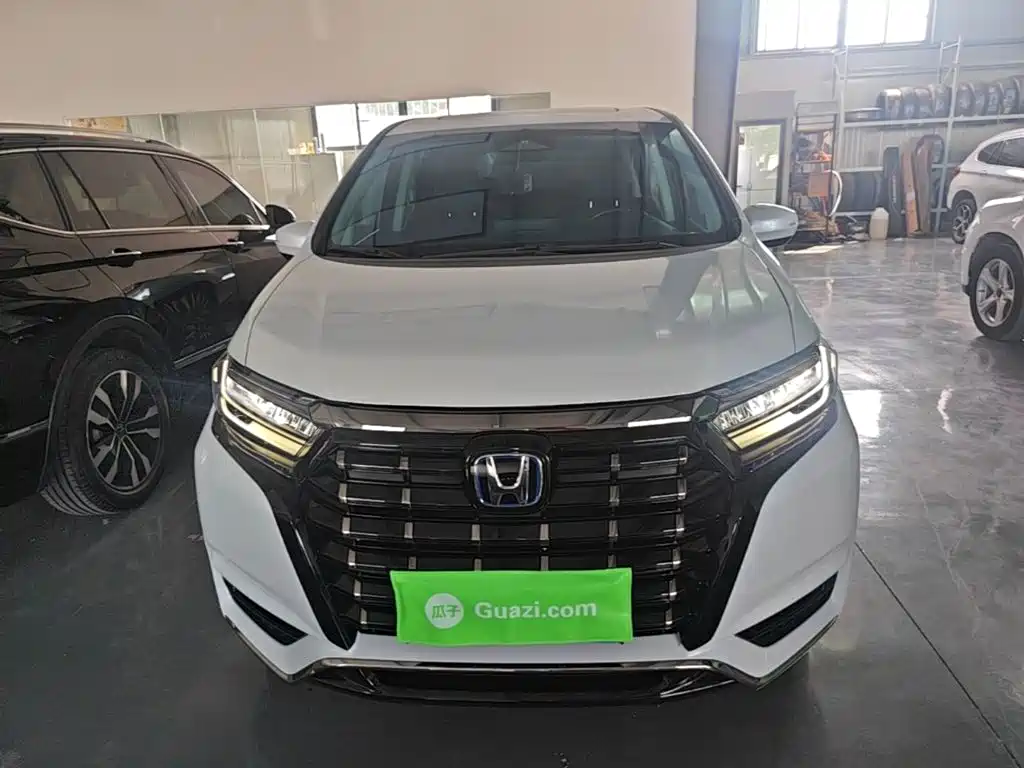 Honda Elysion — миниатюра 3