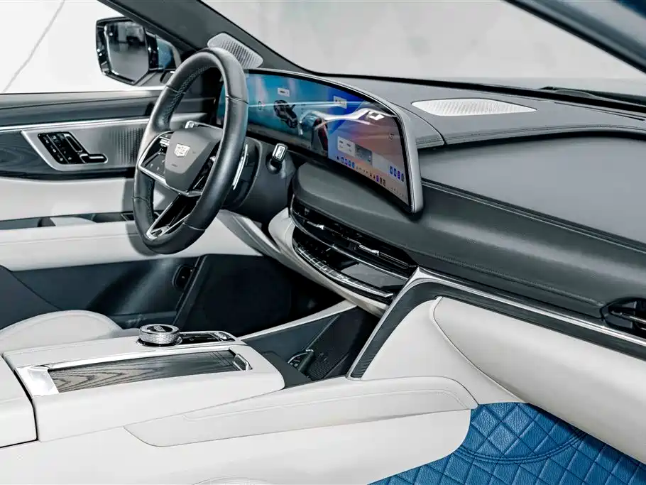 Cadillac CT6 — миниатюра 18