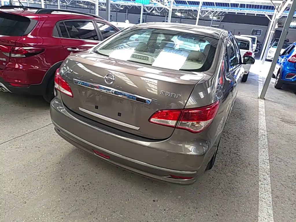 Nissan Sylphy — миниатюра 7