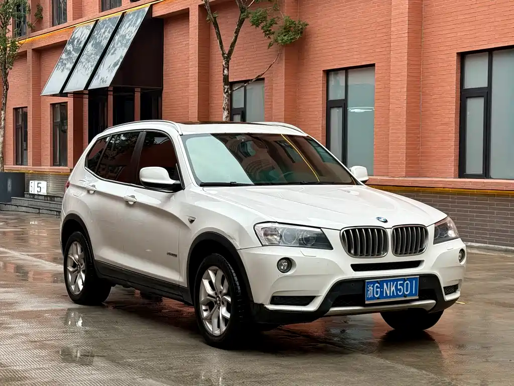 BMW X3 2012 xDrive28i Lead