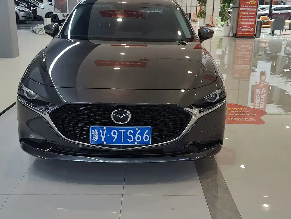 Mazda 3 Axela — миниатюра 2