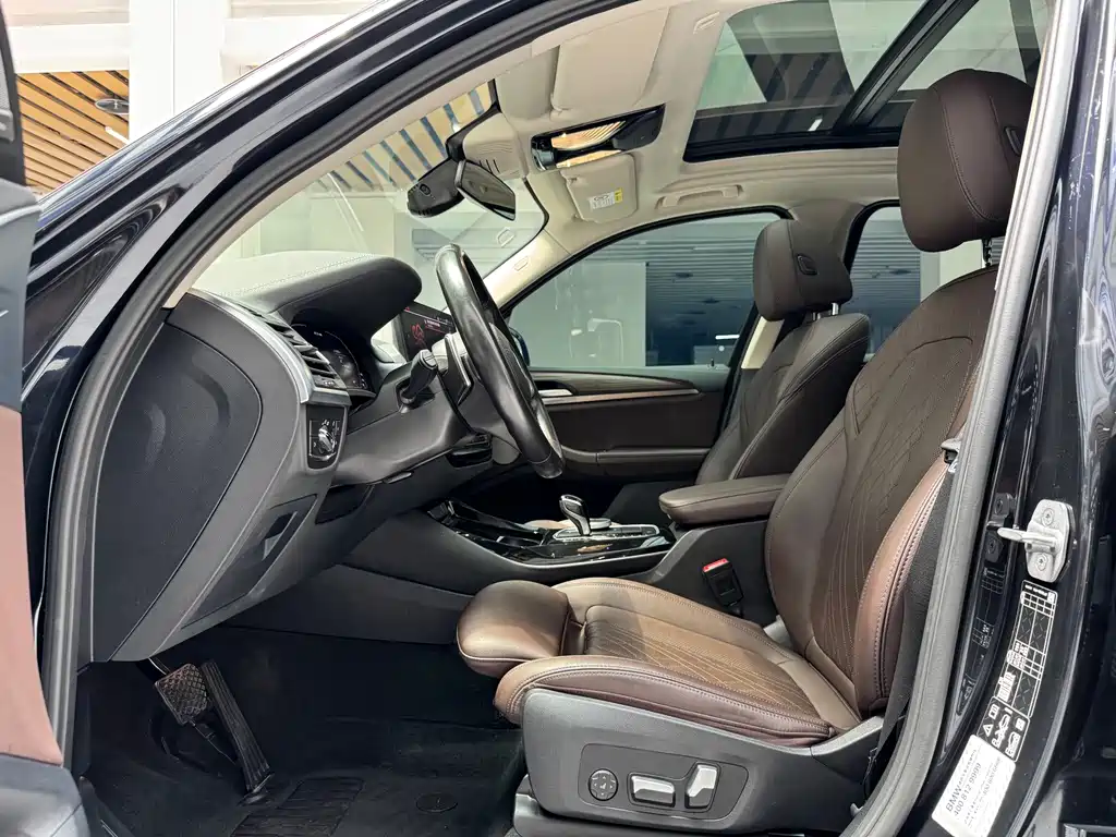 BMW X3 — миниатюра 10