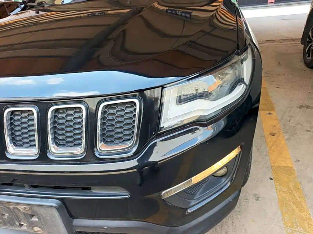 Jeep Compass — миниатюра 24
