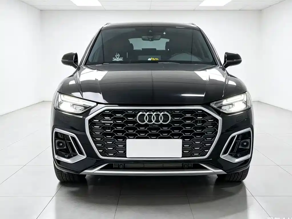 Audi Q5L Sportback — миниатюра 2
