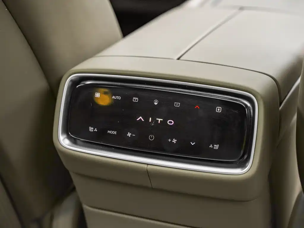 AITO AITO M9 — миниатюра 14