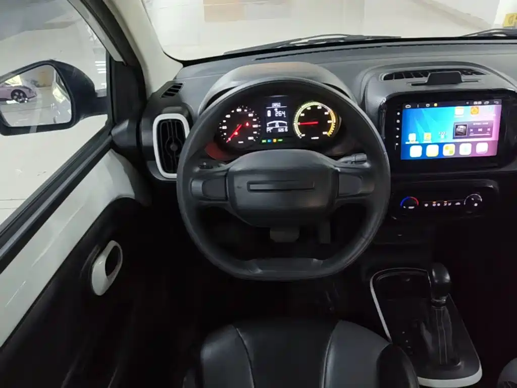 Roewe Clever — миниатюра 11