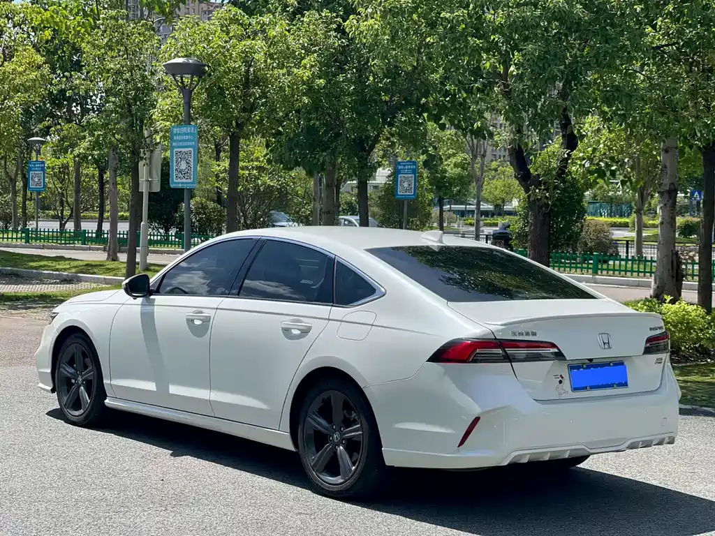 Honda Inspire — миниатюра 5