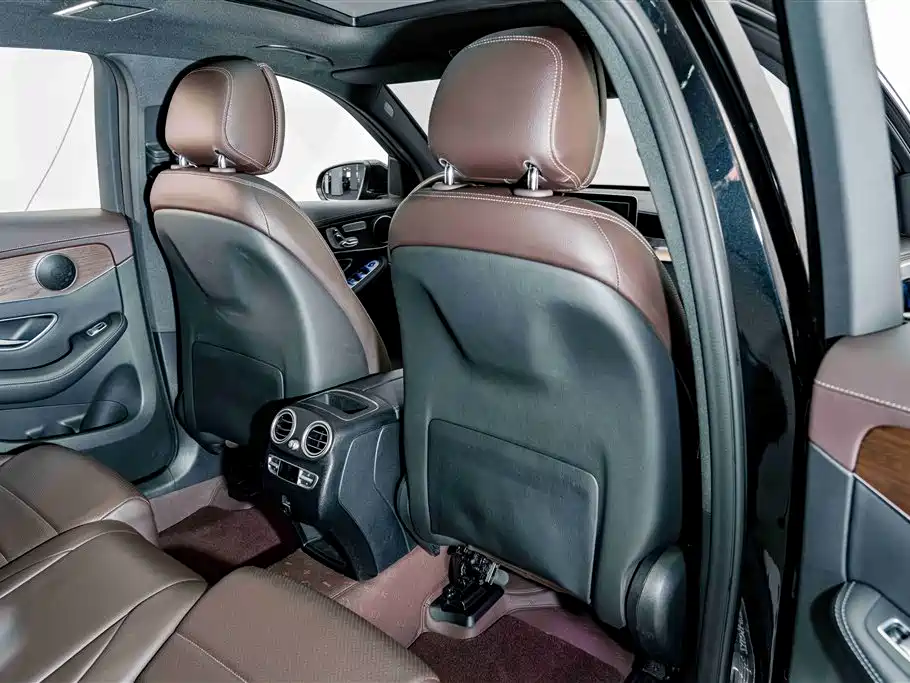 Mercedes-Benz GLC — миниатюра 19