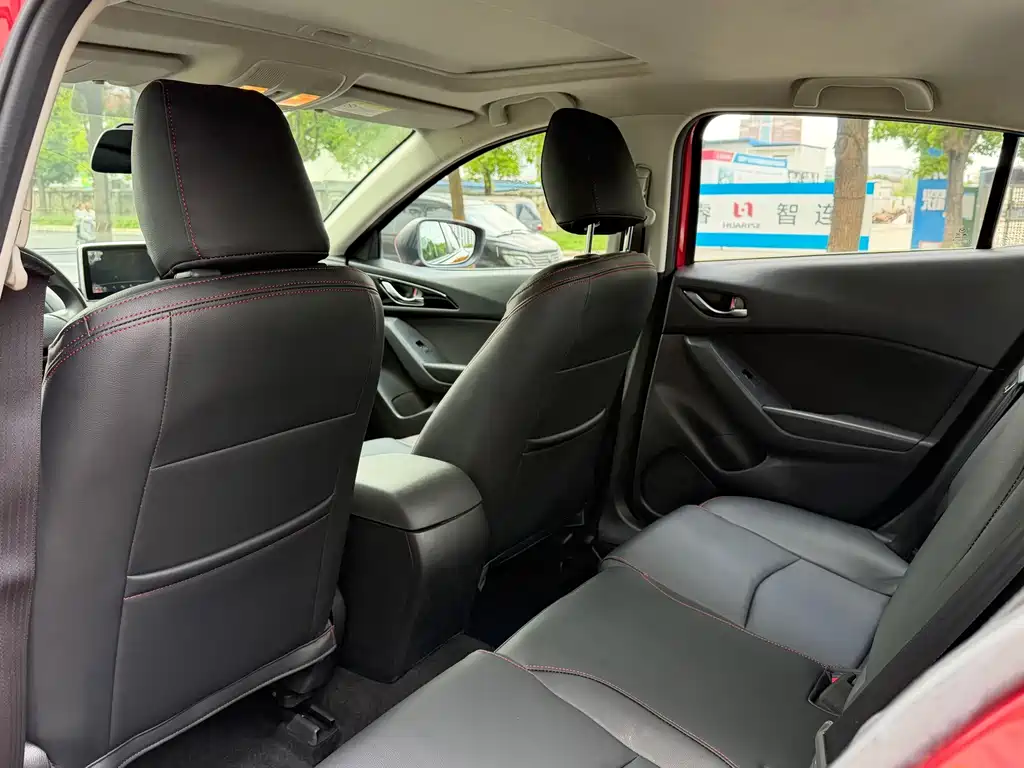 Mazda 3 Axela — миниатюра 7