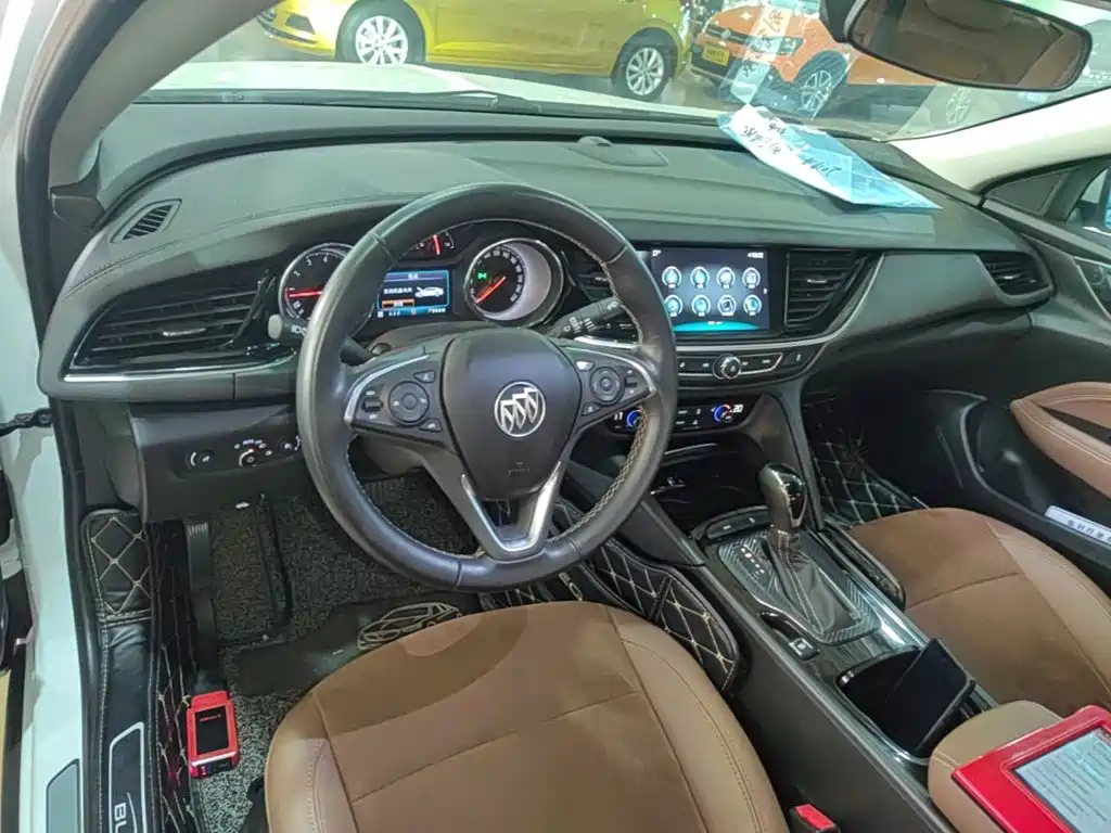 Buick Regal — миниатюра 10