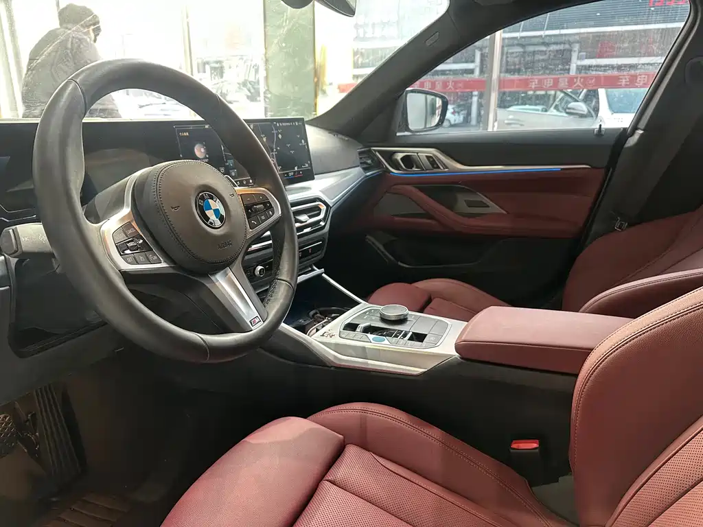 BMW I4