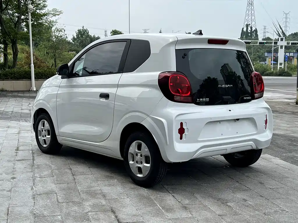 Roewe Clever — миниатюра 4