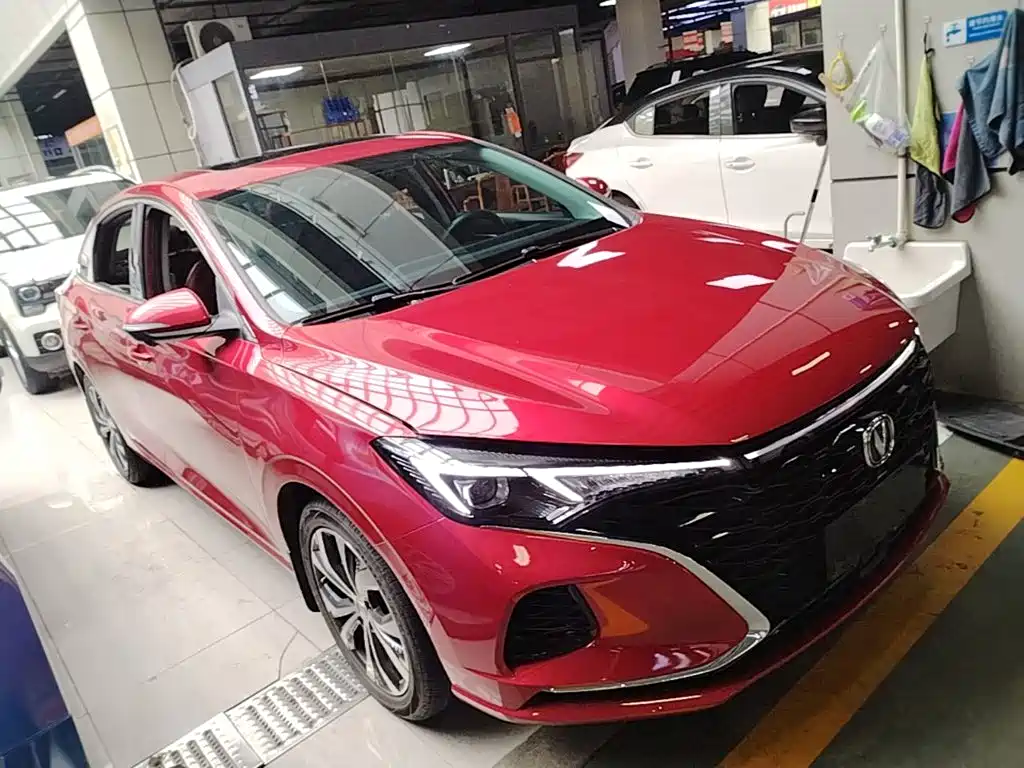 Changan Eado — миниатюра 4