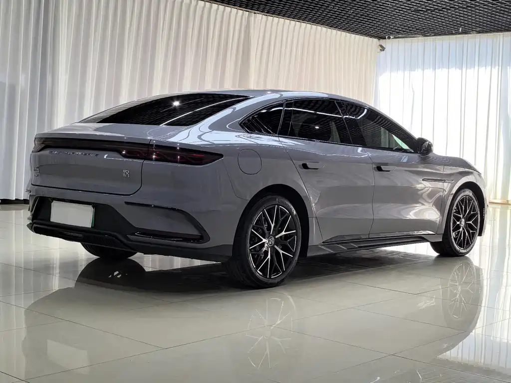 BYD Han — миниатюра 6