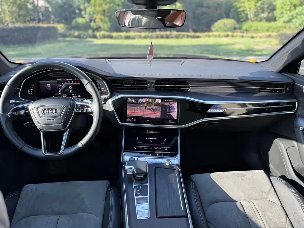 Audi A6L 2024 45 TFSI quattro
