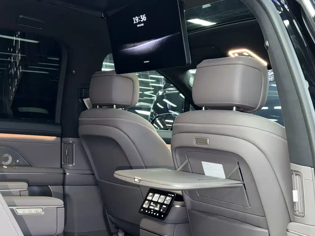 NIO ES8 — миниатюра 18