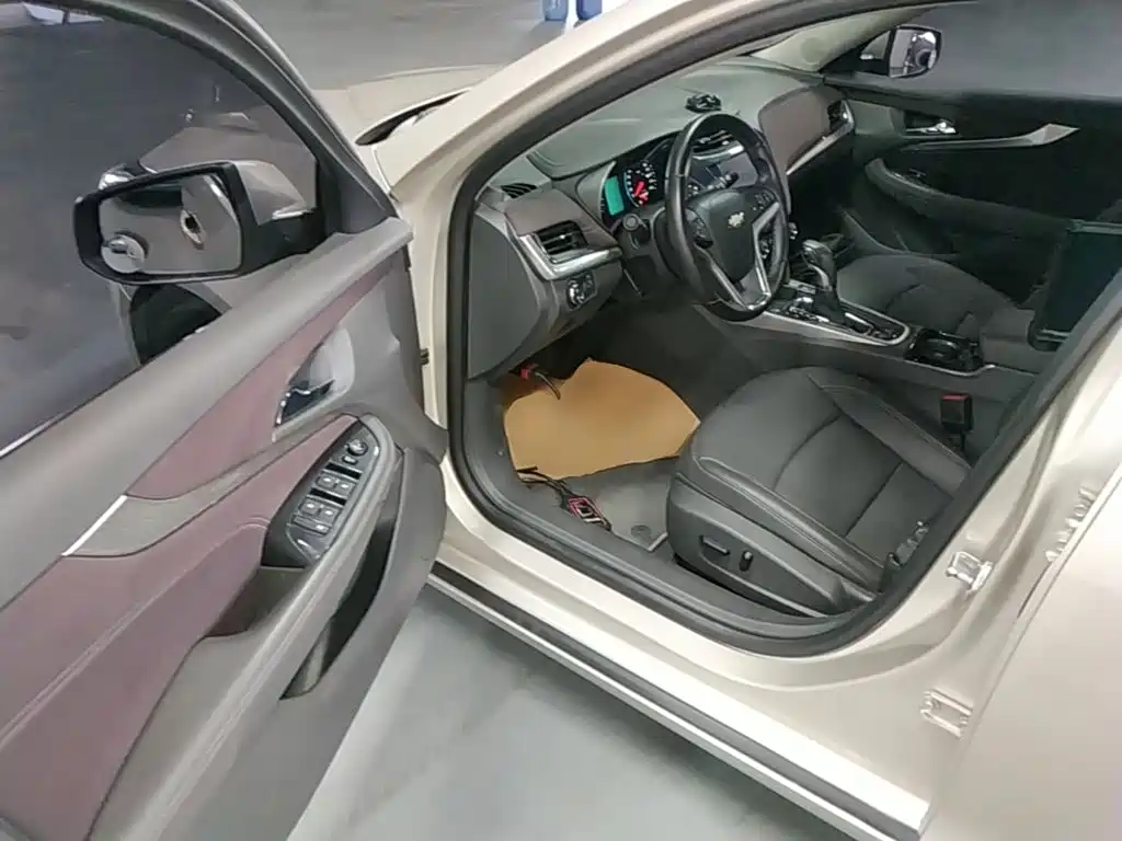 Chevrolet Malibu — миниатюра 16