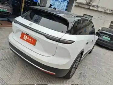 NIO ES6 — миниатюра 3