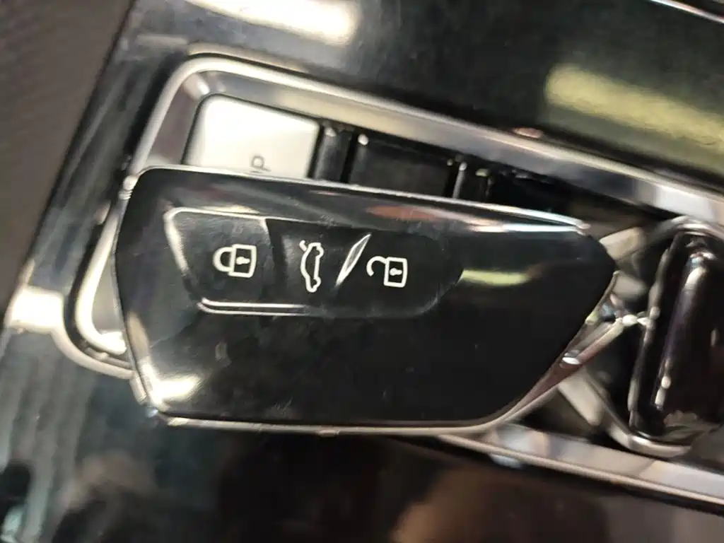 Volkswagen Teramont — миниатюра 9