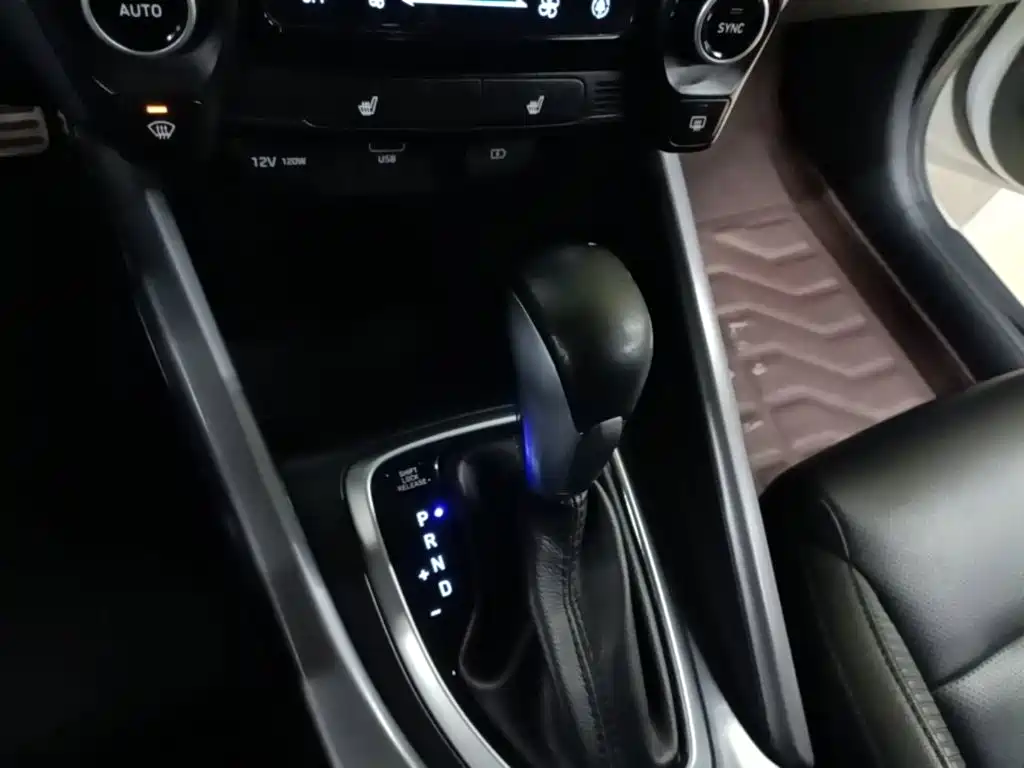 Hyundai Fista — миниатюра 14