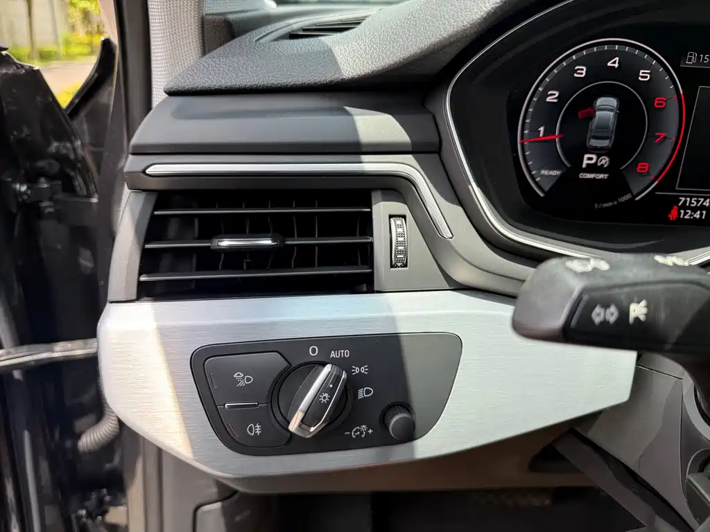 Audi A4L — миниатюра 22
